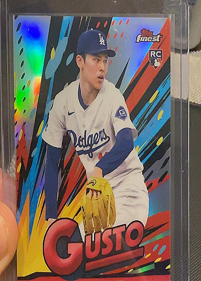 2025 Topps Finest #Roki Sasaki Gusto Rookie Card — front