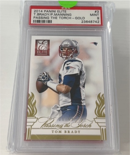 2014 Panini Elite #3 Tom Brady/Peyton Manning Passing the Torch - Gold — front