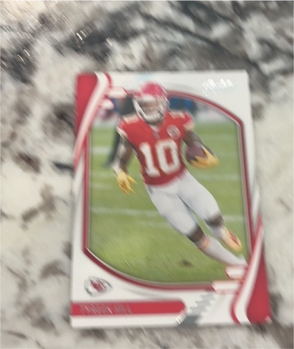 2021 Panini Absolute #2 Tyreek Hill — front