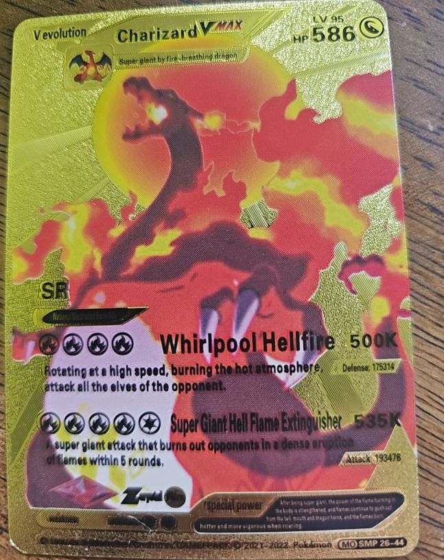 2022 Pokemon SMP #26-44 Charizard VMAX Gold Foil Fan Art — front