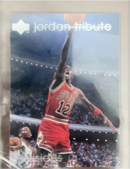 1997 Upper Deck Jordan Tribute #MJ8 Michael Jordan — front