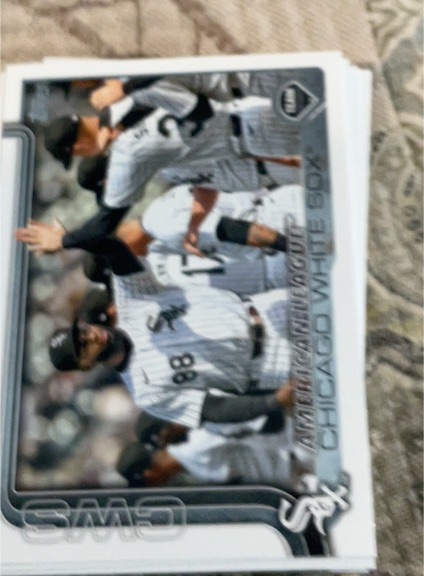 2025 Topps Series 2 #352 Chicago White Sox Team Card — front
