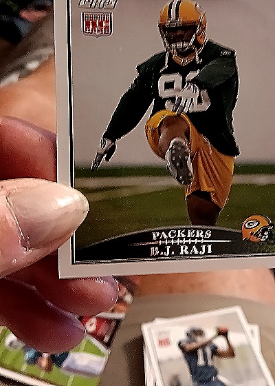 2011 Topps #144 B.J. Raji — front