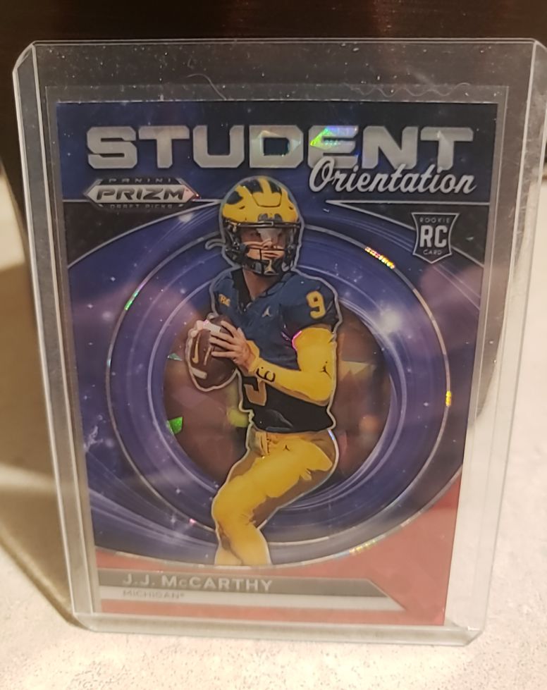 2024 Panini Prizm Draft Picks Student Orientation #SO-JJM J.J. McCarthy — front