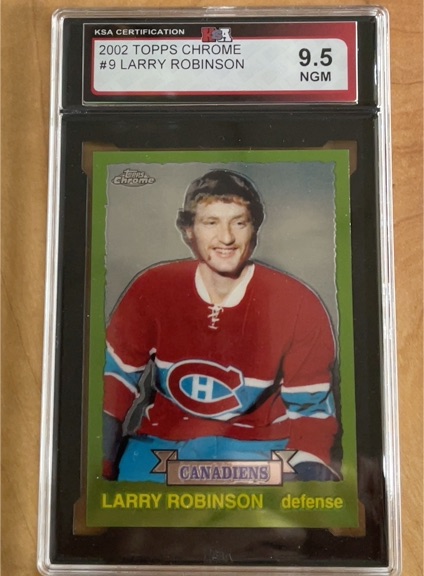 2002 Topps Chrome #9 Larry Robinson — front
