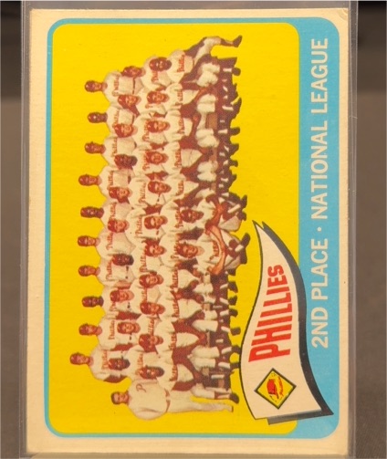 1965 Topps #338 Philadelphia Phillies Team — front