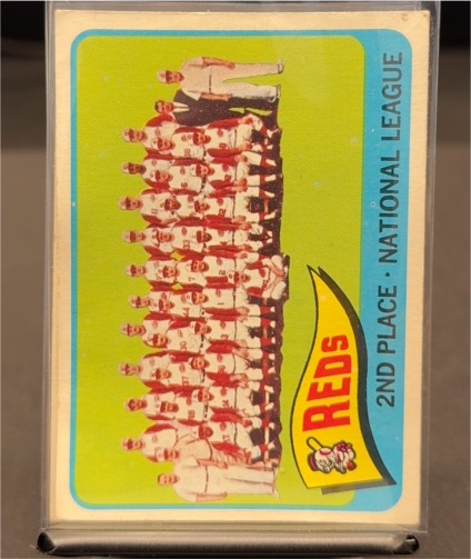 1965 Topps #316 Cincinnati Reds Team — front