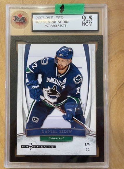 2007-08 Fleer #220 Daniel Sedin — front