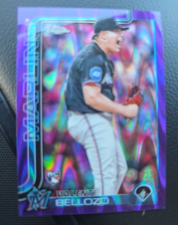2025 Topps Chrome #122 Valente Bellozo — front