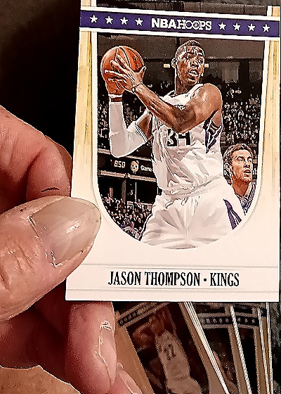 2011-12 Panini NBA Hoops #211 Jason Thompson — front