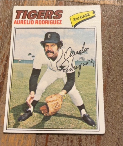 1977 Topps #574 Aurelio Rodriguez — front