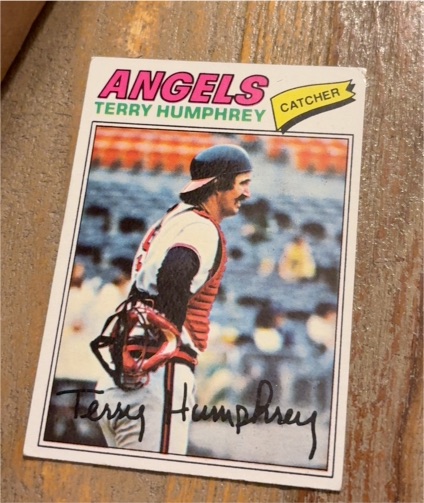 1977 Topps #369 Terry Humphrey — front