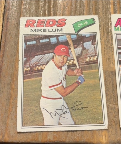 1977 Topps #601 Mike Lum — front