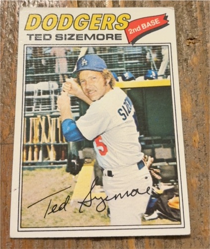 1977 Topps #366 Ted Sizemore — front