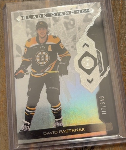 2022-23 Upper Deck Black Diamond #117 David Pastrnak — front