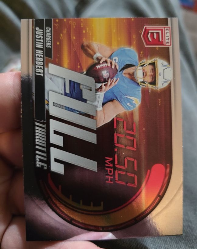 2025 Donruss Elite #20 Justin Herbert Full Throttle — front