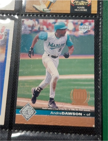 1997 Upper Deck #80 Andre Dawson Florida Marlins — front