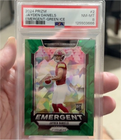 2024 Panini Prizm #2 Jayden Daniels Emergent Green Ice — front