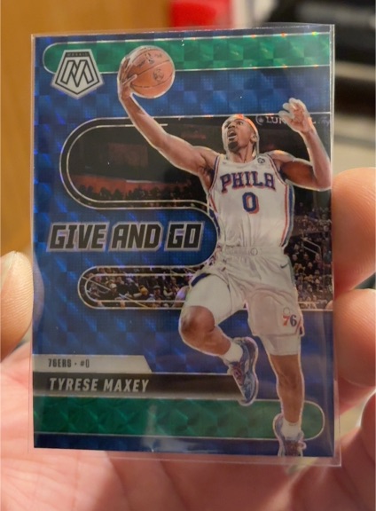 2024-25 Panini Mosaic #12 Tyrese Maxey Give and Go — front