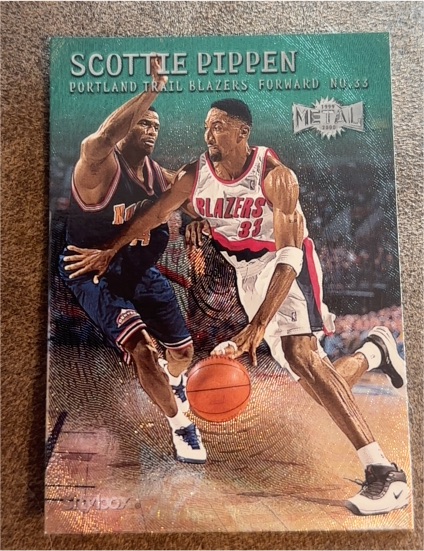 1999-00 Skybox Metal #133 Scottie Pippen — front