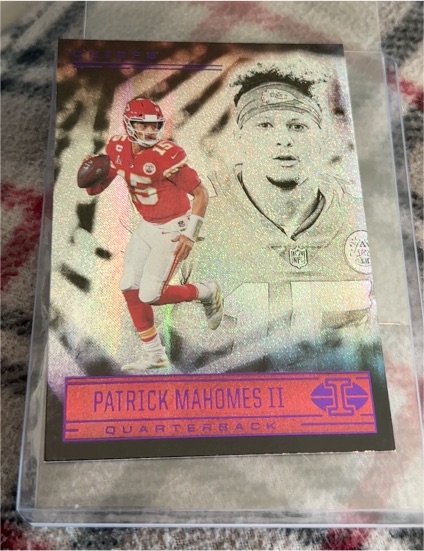 2021 Panini Illusions #24 Patrick Mahomes II — front