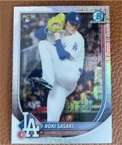 2025 Bowman Chrome #12 Roki Sasaki — front
