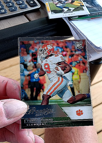 2021 Panini Chronicles Draft Picks Prestige #89 Travis Etienne — front