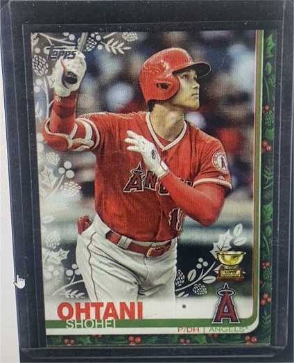 2019 Topps Holiday #HW16 Shohei Ohtani Rookie Cup — front