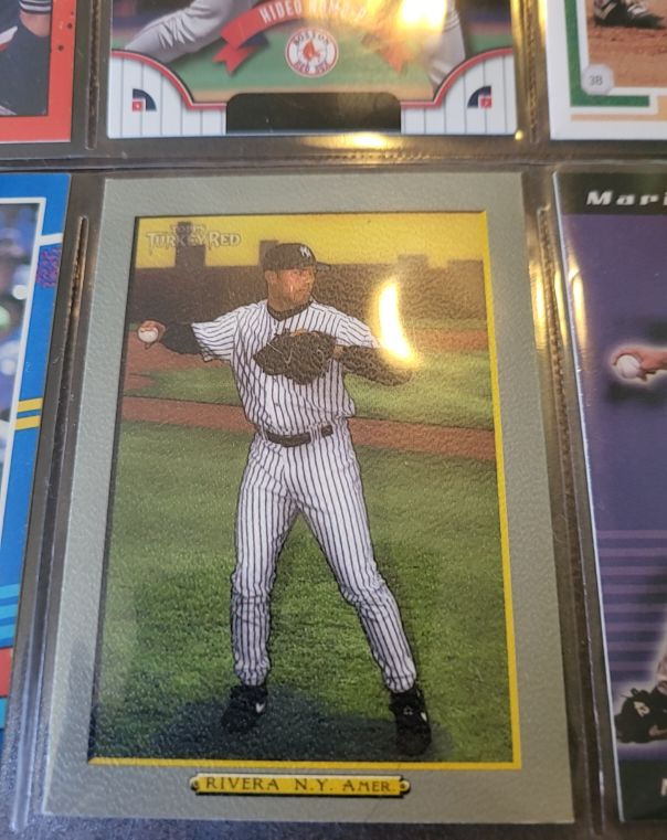 2002 Turkey Red Mariano Rivera — front