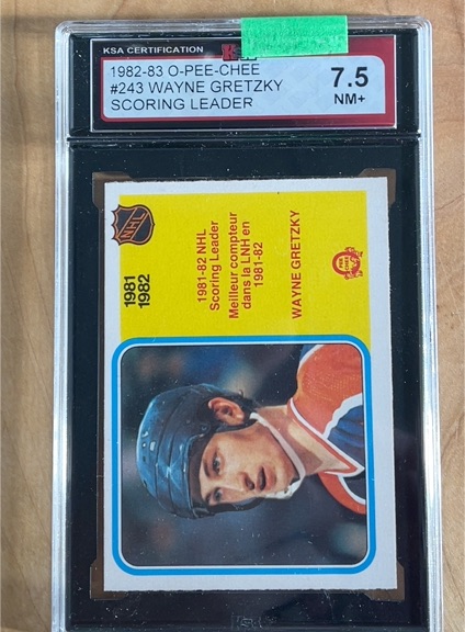 1982-83 O-Pee-Chee #243 Wayne Gretzky Scoring Leader — front