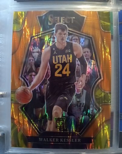 2022-23 Panini Select #187 Walker Kessler — front