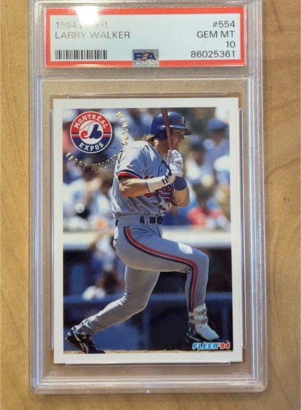 1994 Fleer #554 Larry Walker — front