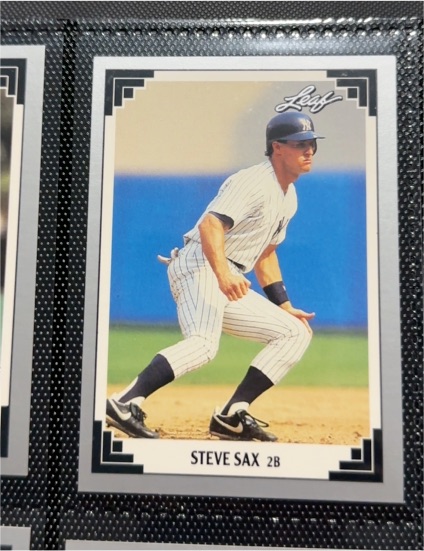 1991 Leaf #220 Steve Sax — front