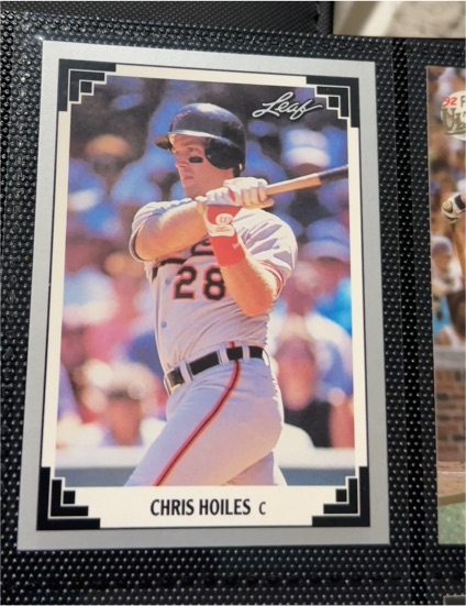 1991 Leaf #28 Chris Hoiles — front