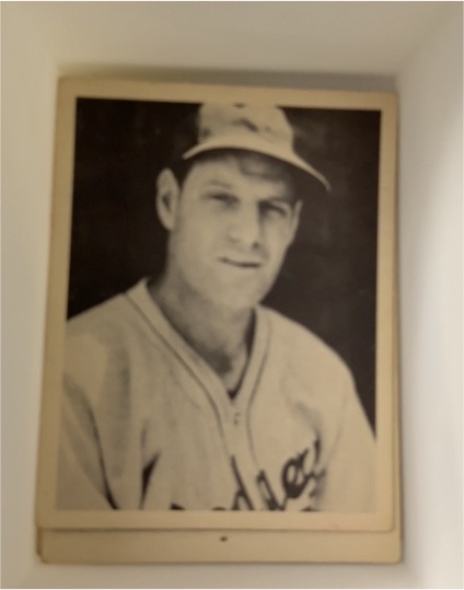1939 Play Ball #6 Leo Durocher Brooklyn Dodgers — front