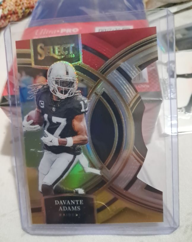2023 Panini Select Premier #182 Davante Adams — front