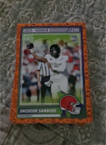 2025 Panini Score #15 Shedeur Sanders — front