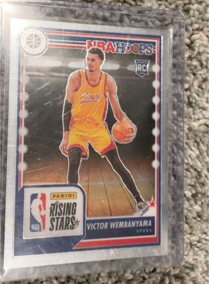 2023-24 Panini NBA Hoops Premium Stock #282 Victor Wembanyama — front