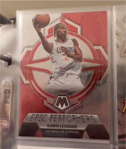 2022-23 Panini Mosaic #18 Kawhi Leonard Epic Performers — front