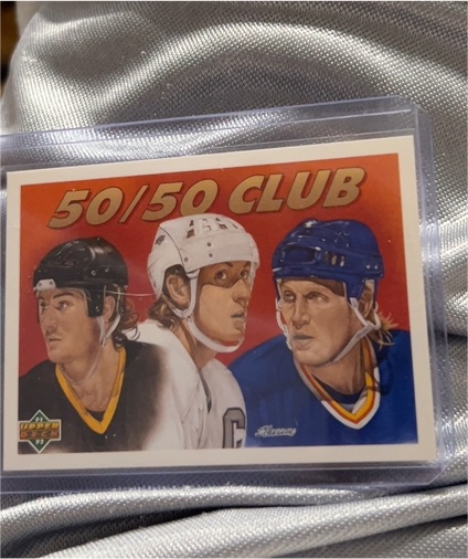 1991-92 Upper Deck #45 50/50 Club Wayne Gretzky, Mario Lemieux, Brett Hull — front