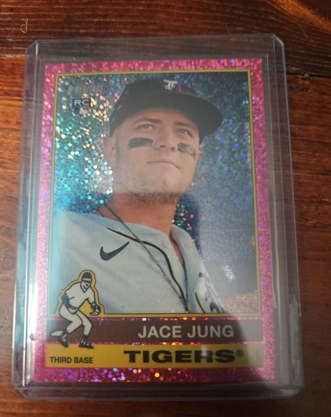 2025 Topps Heritage #71 Jace Jung — front