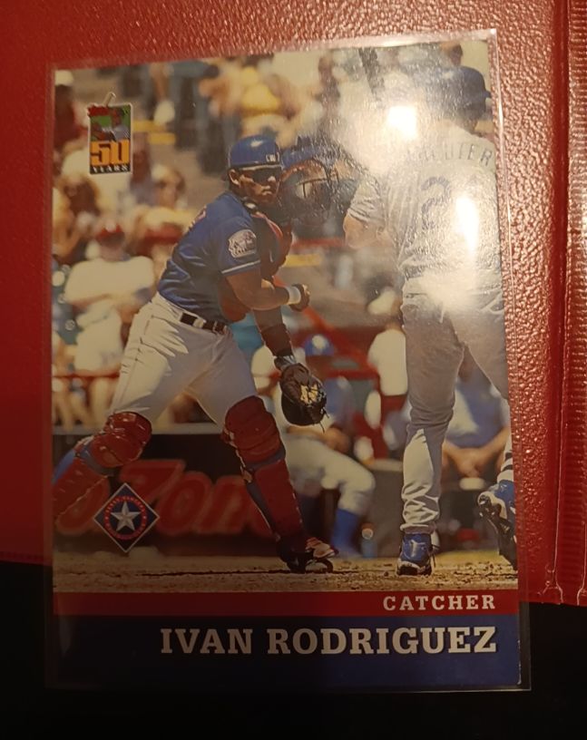 2001 Topps Post Cereal #15 Ivan Rodriguez — front