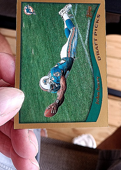 1998 Topps #152 John Avery — front
