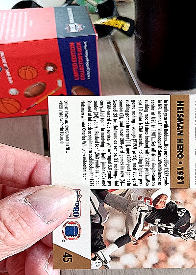 1982 Topps #45 Marcus Allen Heisman Hero 1981 — back
