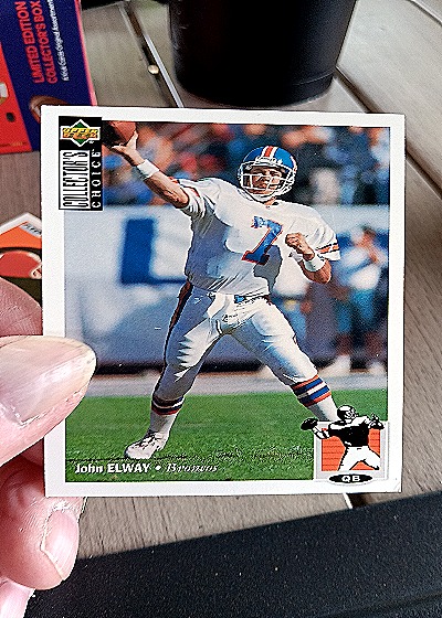 1994 Upper Deck Collector's Choice #300 John Elway — front