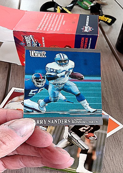 1991 Fleer Ultra #169 Barry Sanders — front