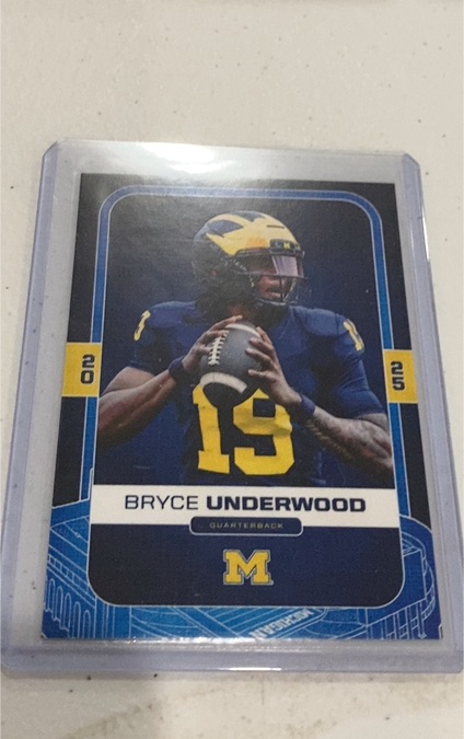 2025 Valiant Michigan Wolverines Bryce Underwood — front