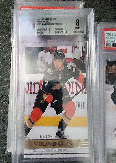 2021-22 Upper Deck #8 Mason McTavish Young Guns — front