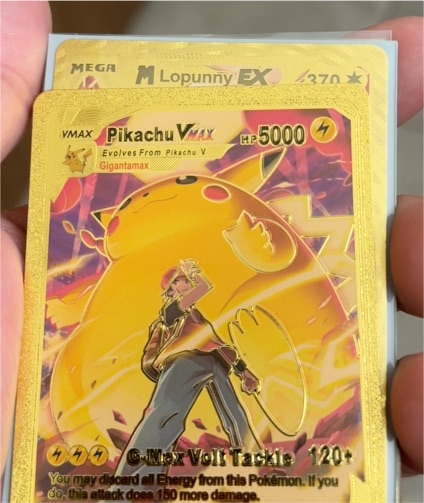 2022 Pokémon TCG Lost Origin #TG17 Pikachu VMAX Gigantamax — front