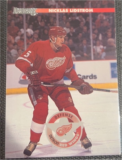 1996-97 Donruss #119 Nicklas Lidstrom — front
